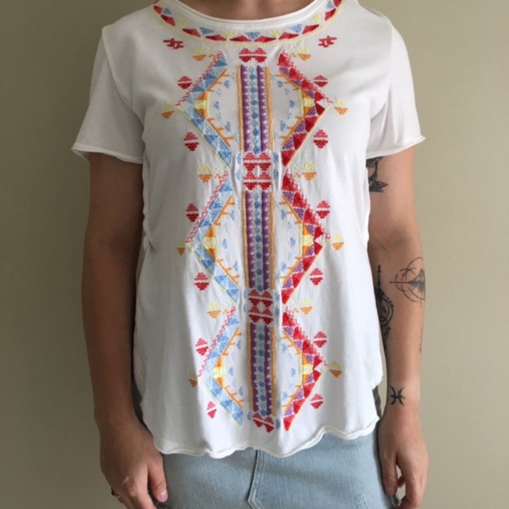 MM Vintage Embroidery Front Short Sleeve Shirt